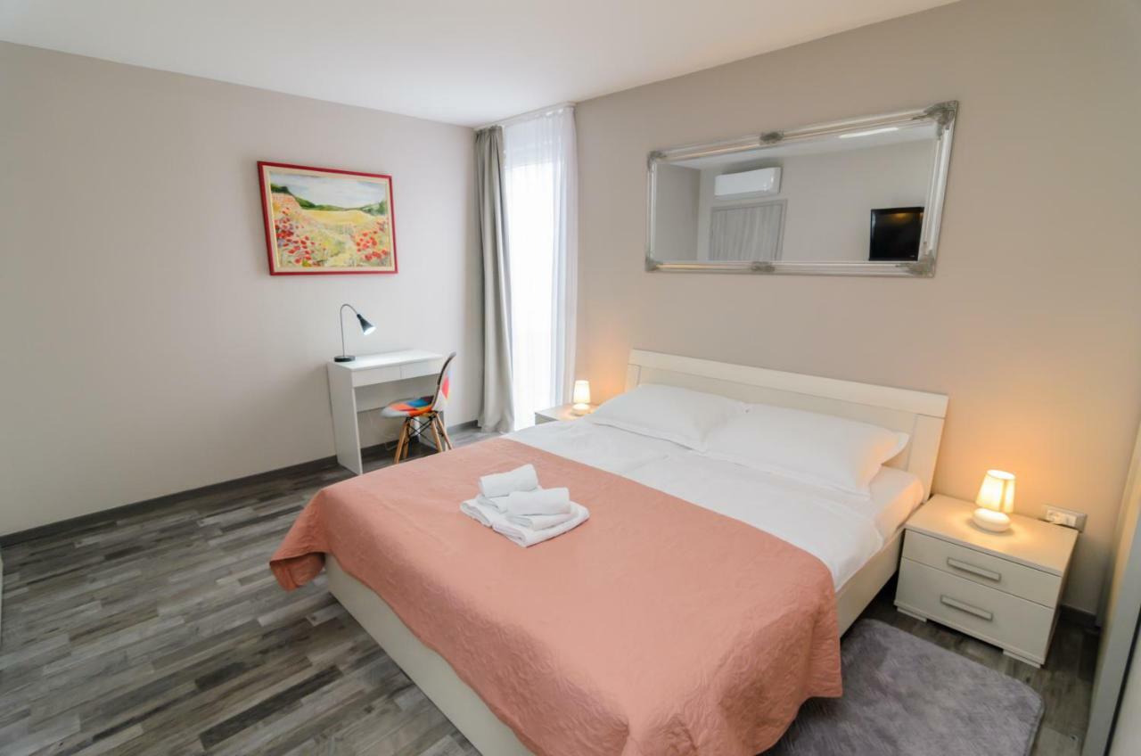 Calm Apartment & Room Задар Екстериор снимка