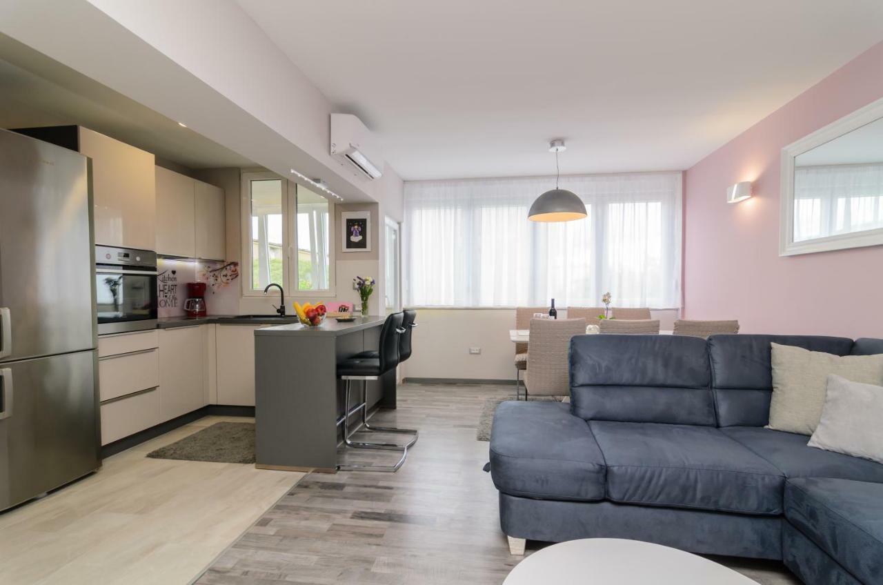 Calm Apartment & Room Задар Екстериор снимка
