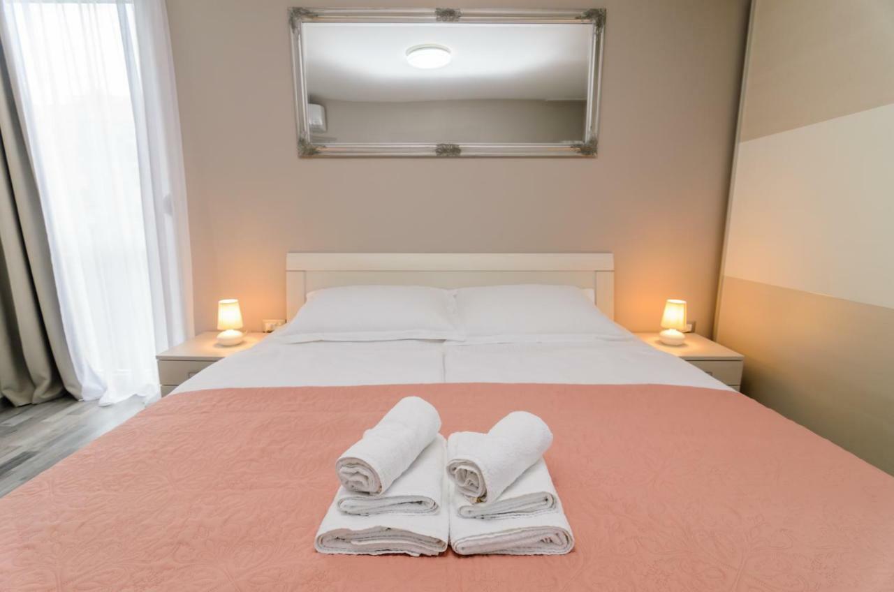 Calm Apartment & Room Задар Екстериор снимка
